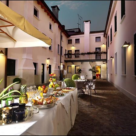קמפוסמפיירו Hotel & Residence Roma מראה חיצוני תמונה